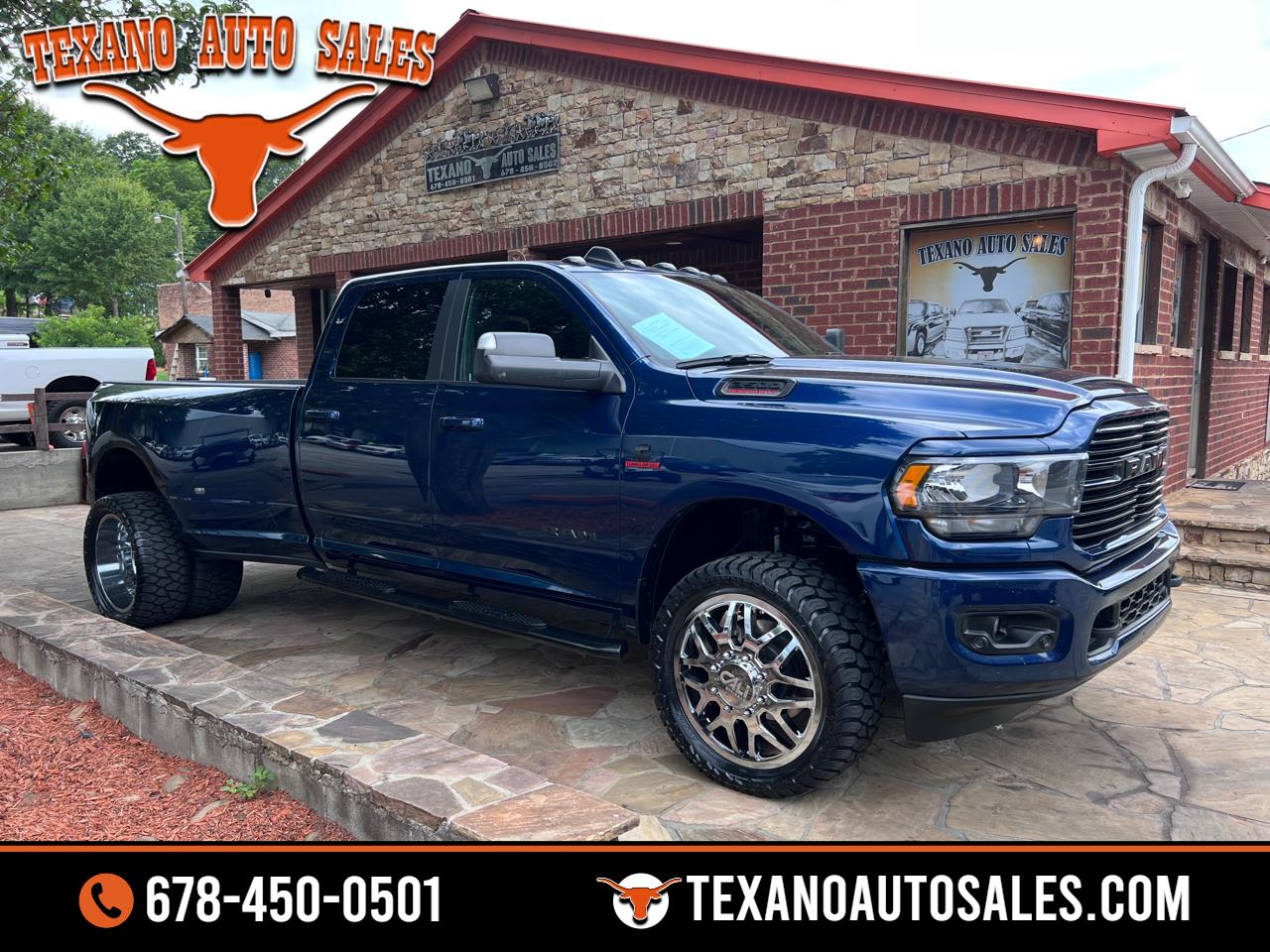 2021 RAM 3500 Big Horn 4x4 Crew Cab 8' Box