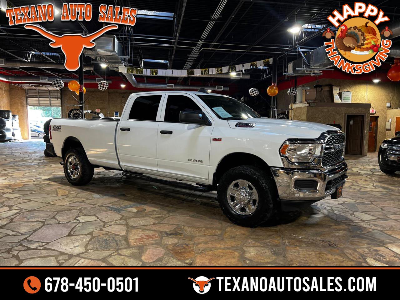 2019 RAM 2500 Tradesman 4x4 Crew Cab 8' Box
