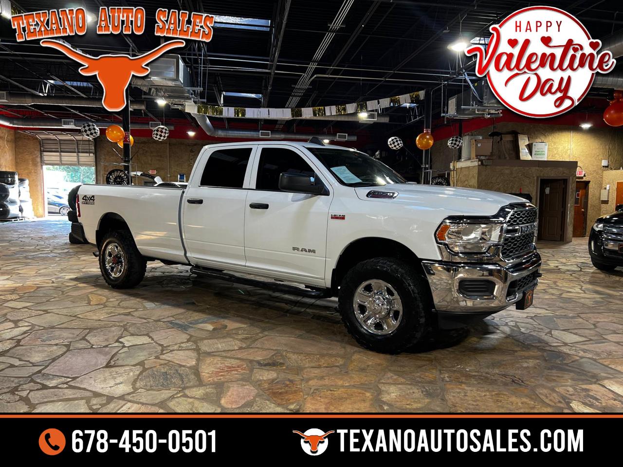 RAM 2500 Tradesman 4x4 Crew Cab 8' Box 2019