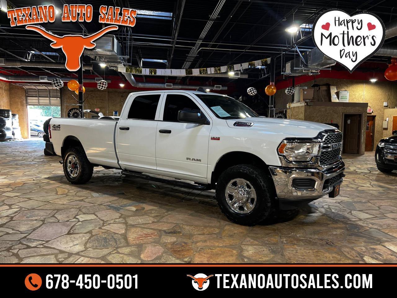 RAM 2500 Tradesman 4x4 Crew Cab 8' Box 2019