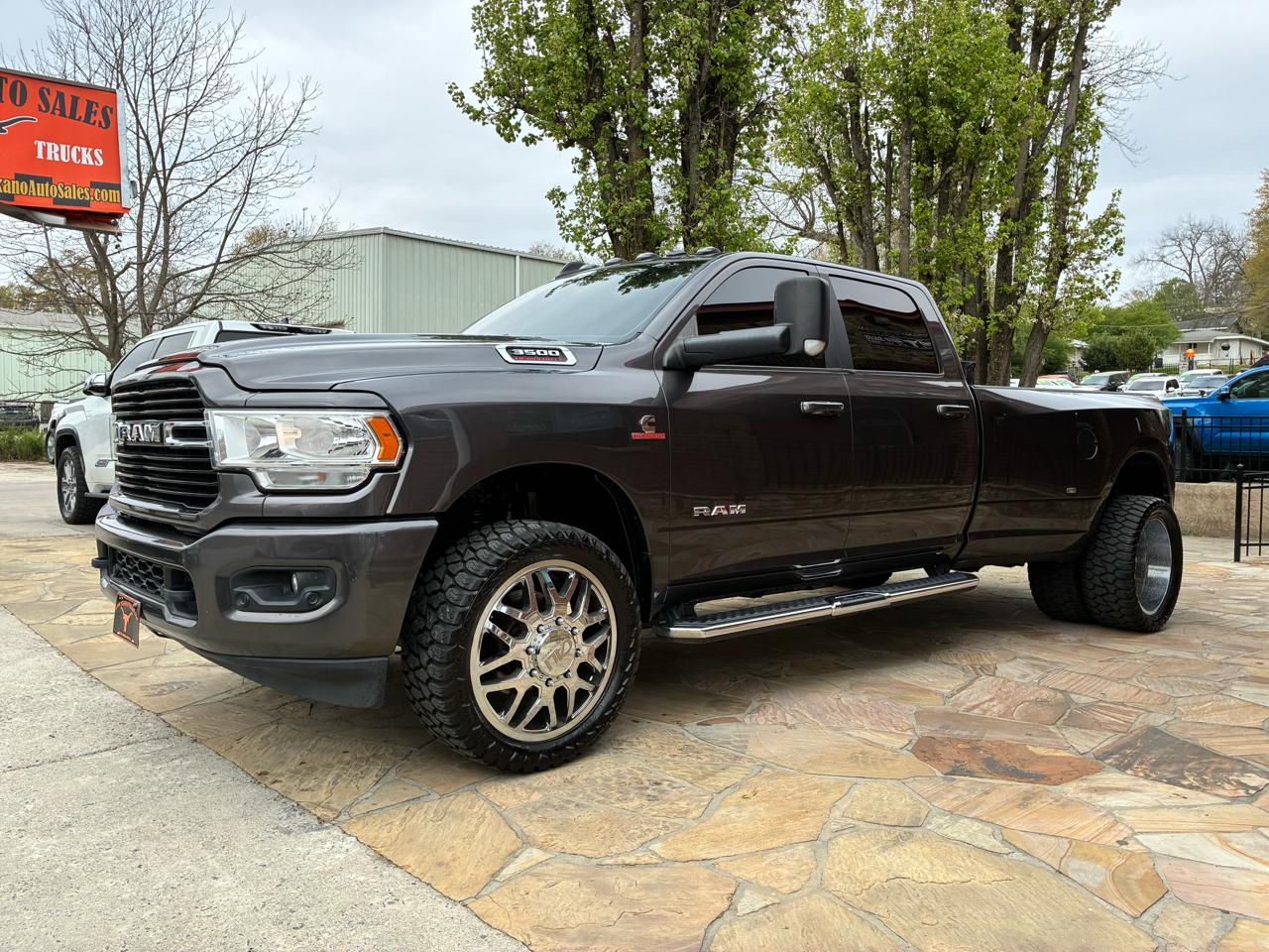 RAM 3500 Big Horn 4x4 Crew Cab 8' Box 2021