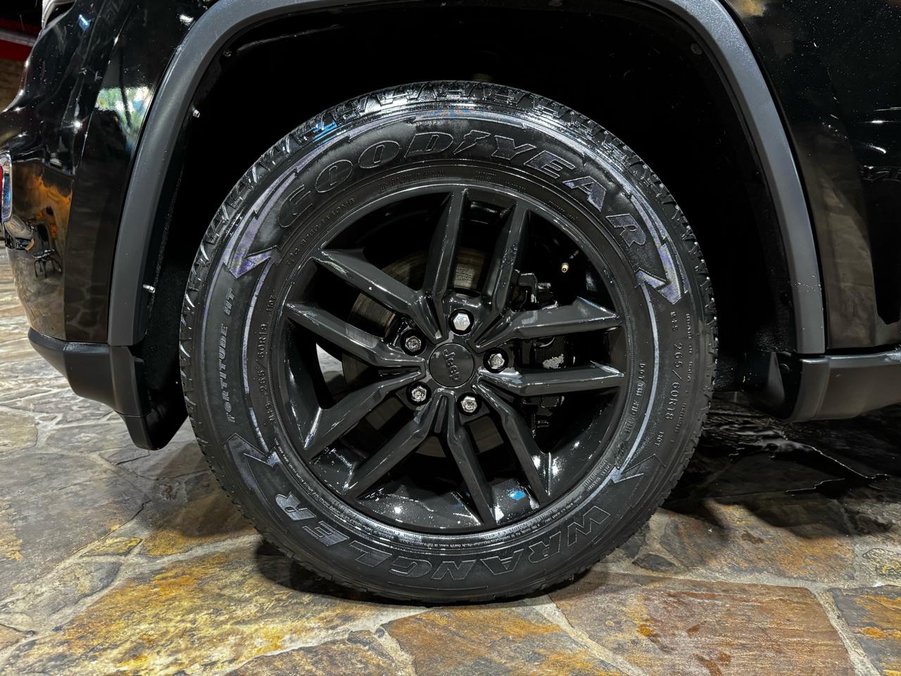 Jeep Grand Cherokee Laredo E 4x2 2020
