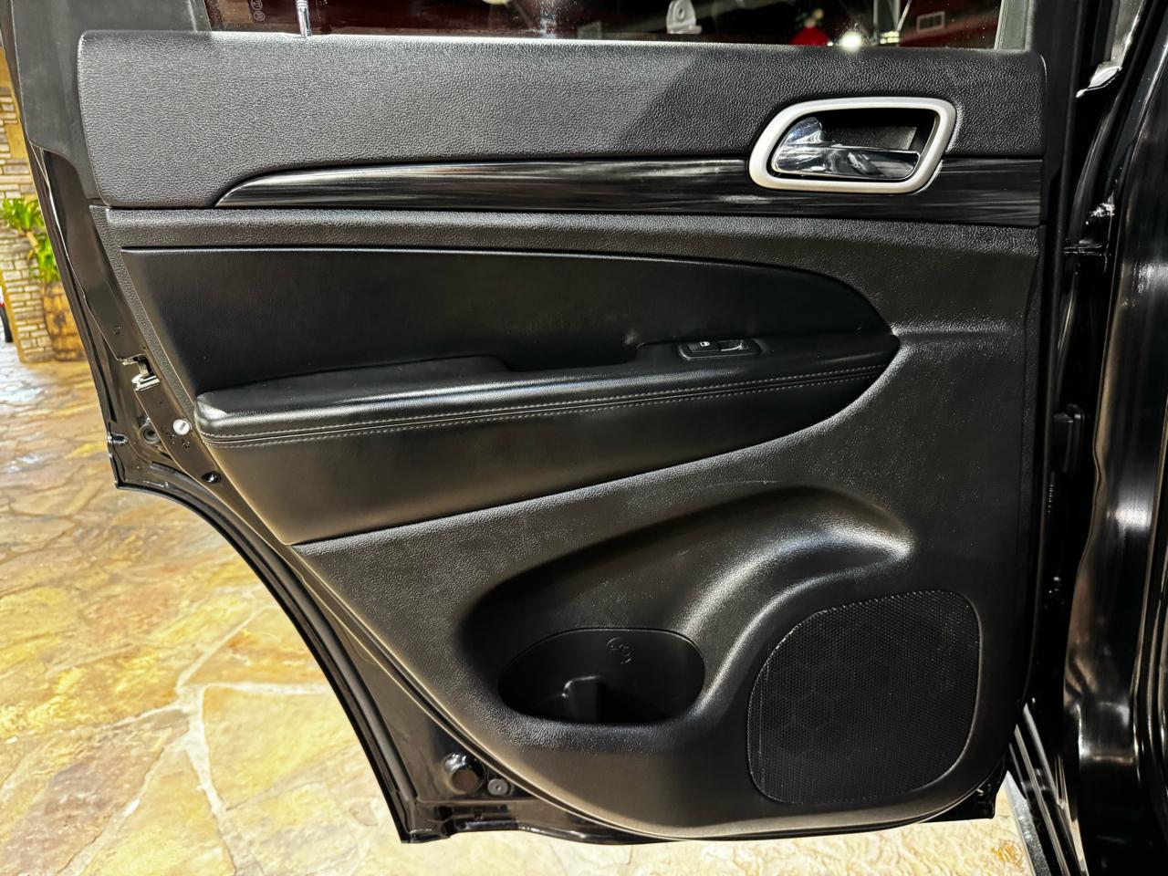 Jeep Grand Cherokee Laredo E 4x2 2020