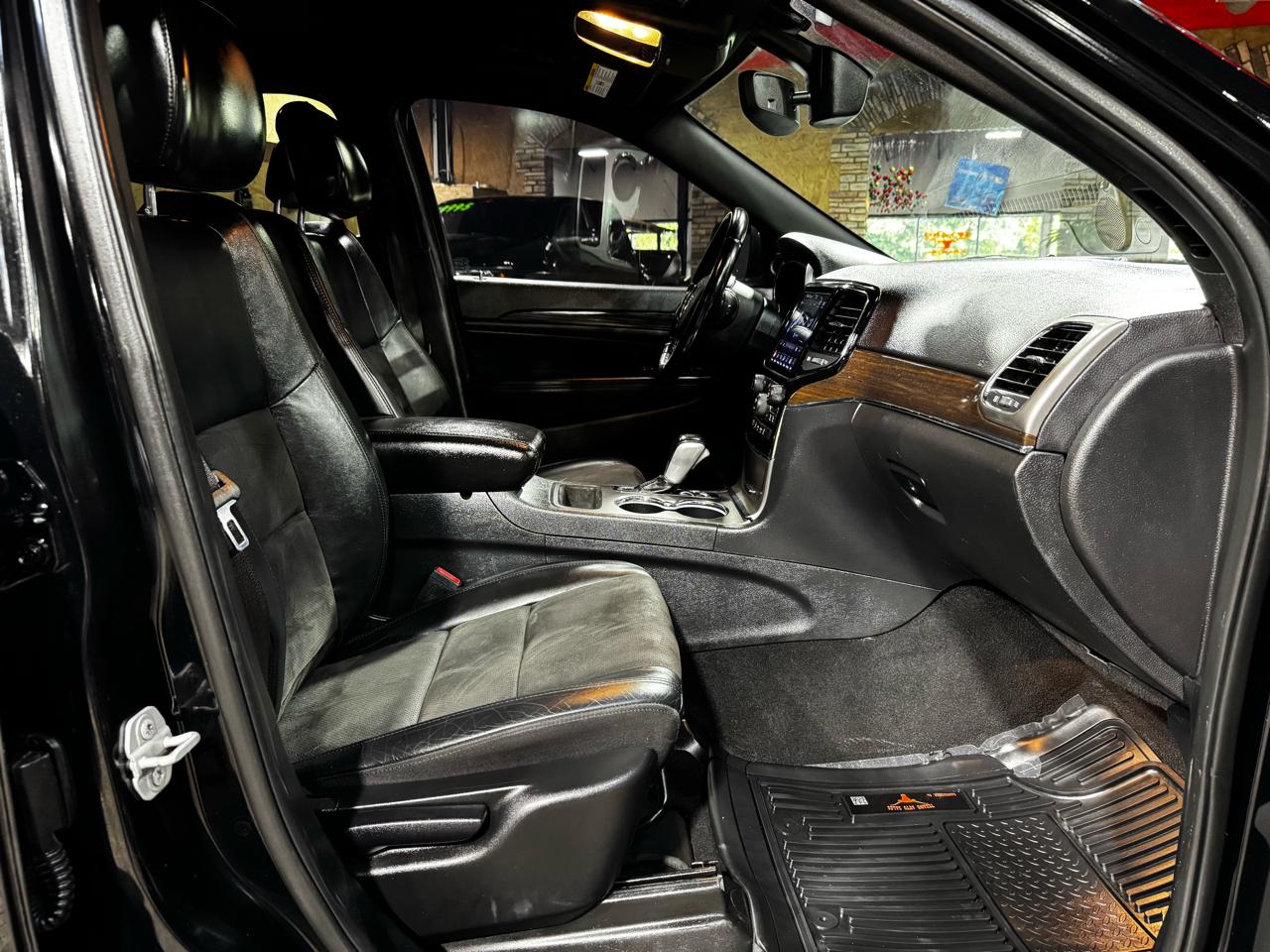 Jeep Grand Cherokee Laredo E 4x2 2020