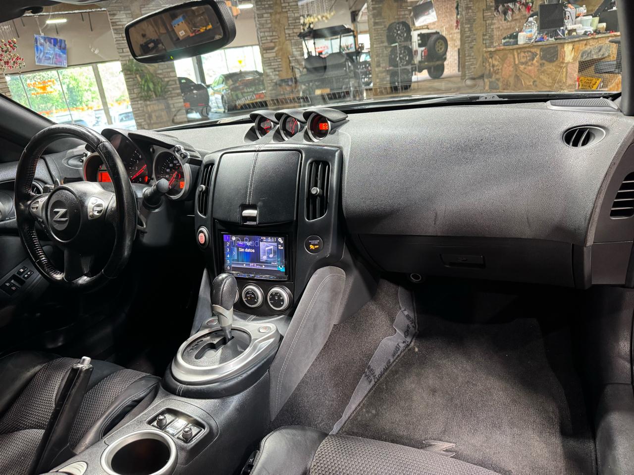 Nissan 370Z 2dr Roadster Auto Touring 2012