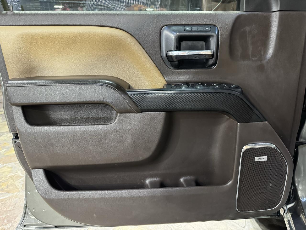 GMC Sierra 1500 4WD Crew Cab 143.5" Denali 2018