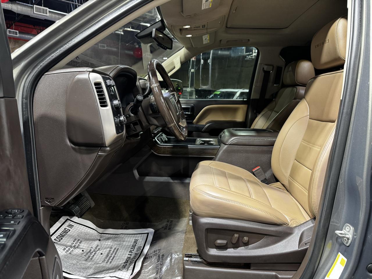GMC Sierra 1500 4WD Crew Cab 143.5" Denali 2018