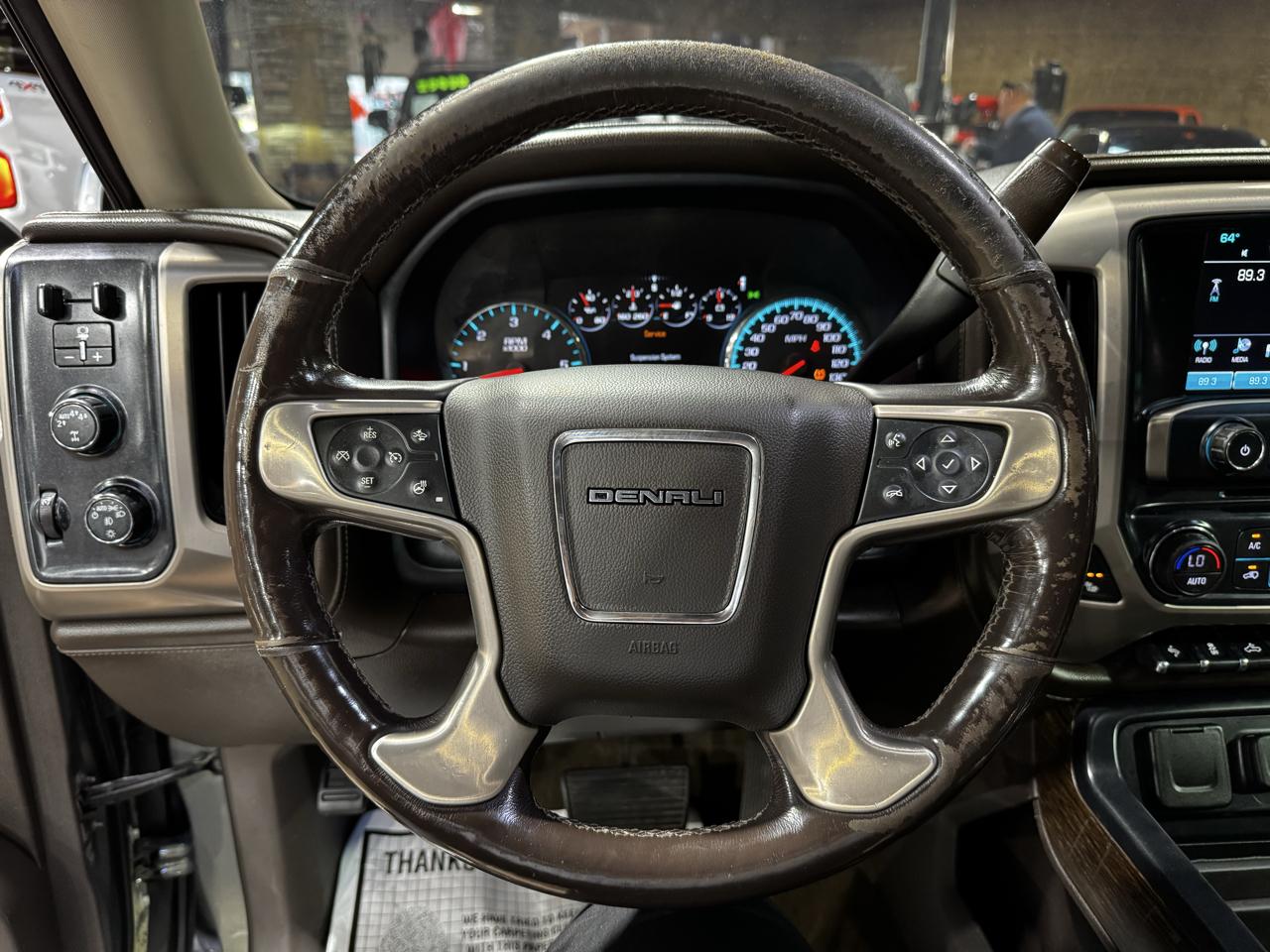 GMC Sierra 1500 4WD Crew Cab 143.5" Denali 2018