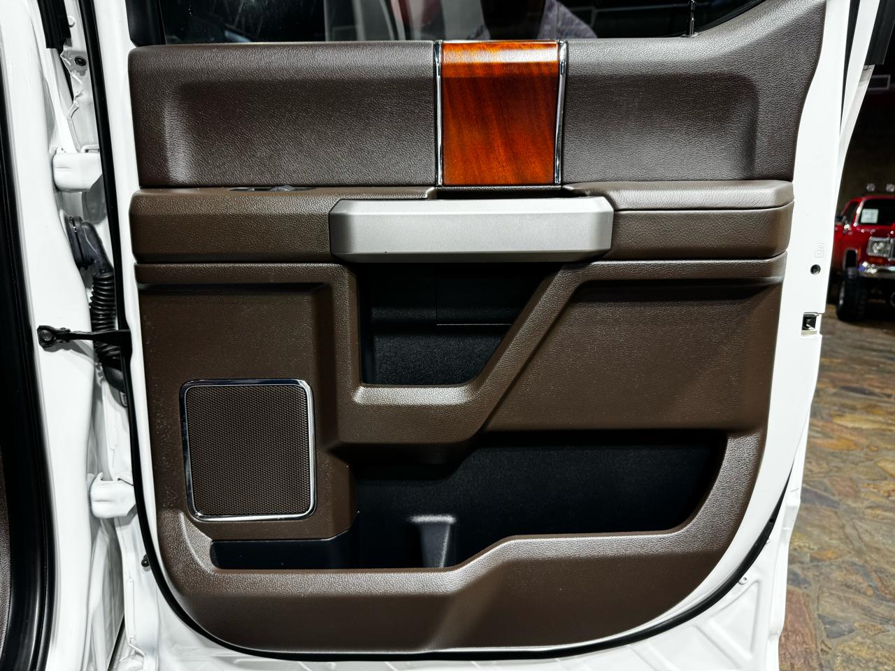 Ford Super Duty F-250 SRW King Ranch 4WD Crew Cab 8' Box 2020
