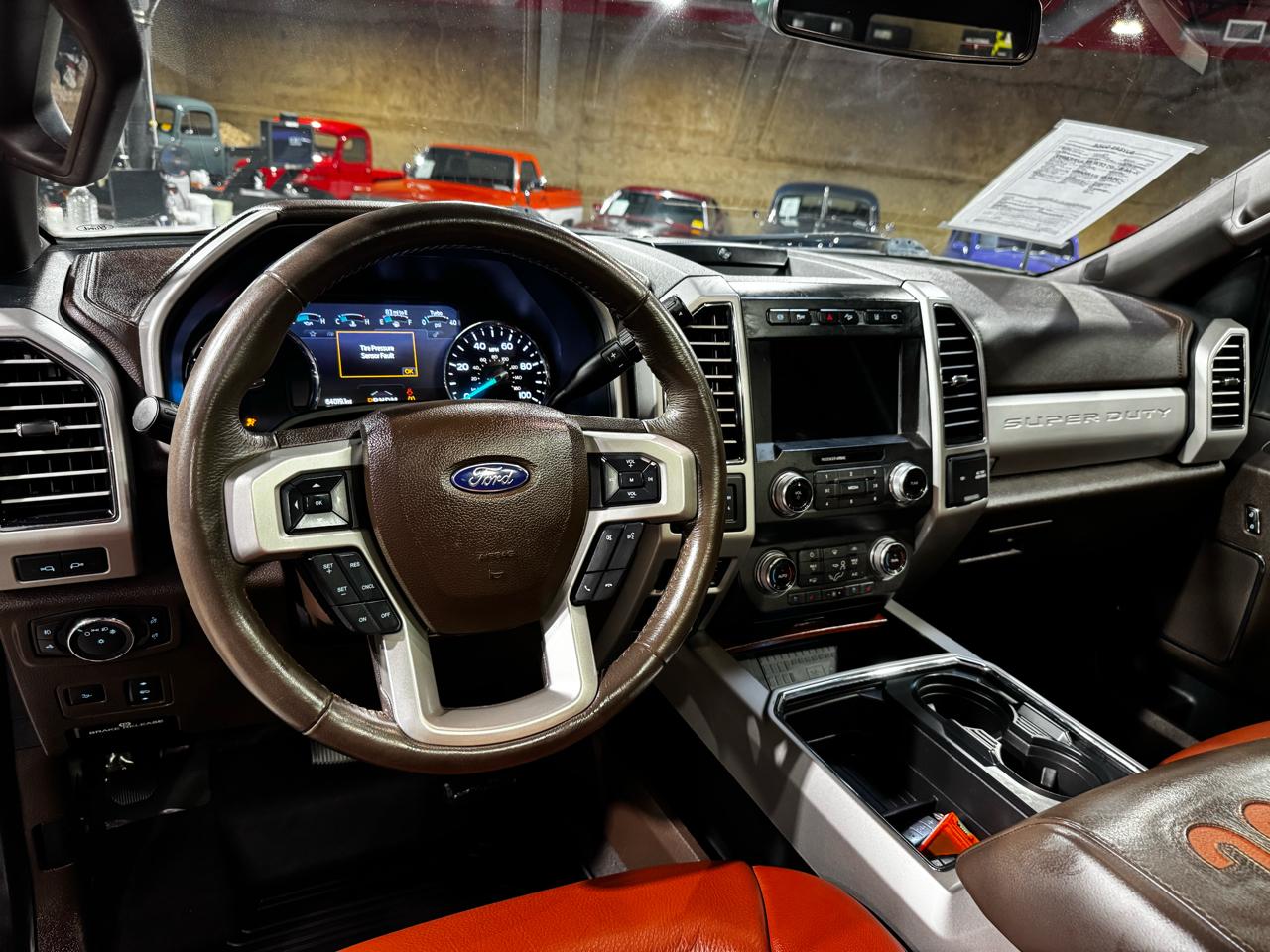Ford Super Duty F-250 SRW King Ranch 4WD Crew Cab 8' Box 2020