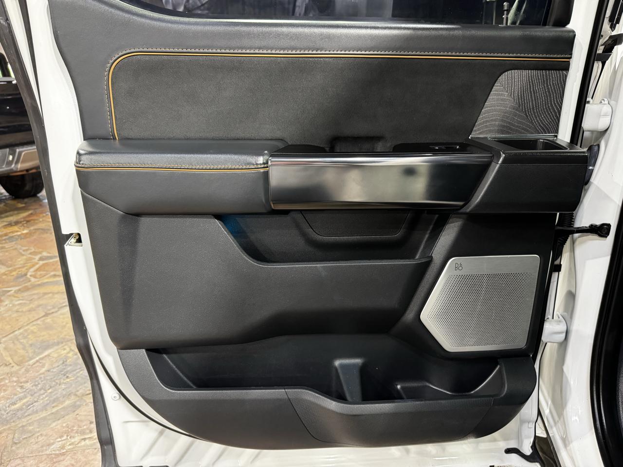 Ford F-150 4WD SuperCrew 145" Platinum 2021