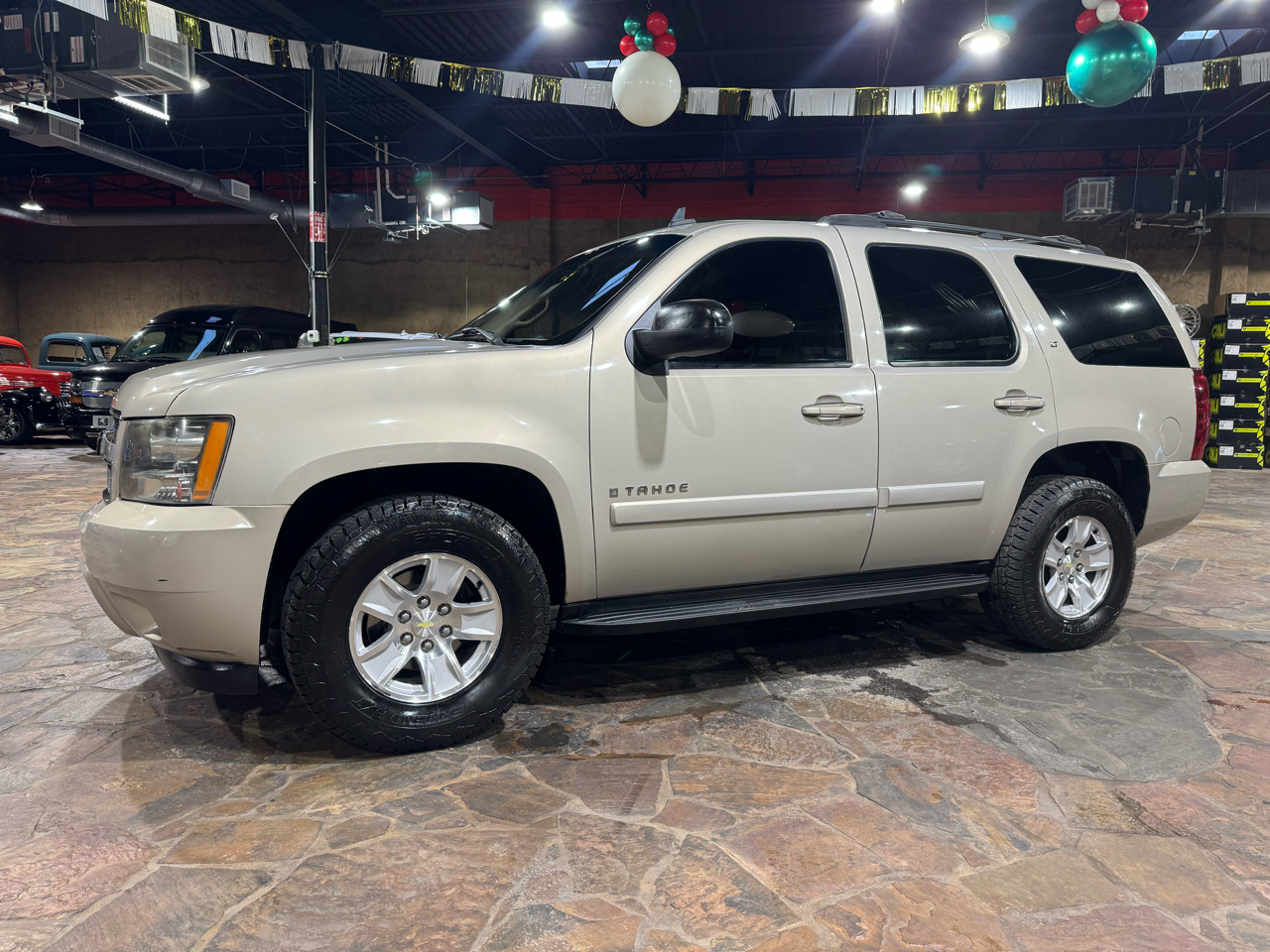 Chevrolet Tahoe 2WD 4dr 1500 LT 2007