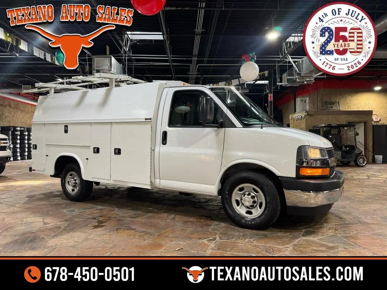2018 Chevrolet Express Commercial Cutaway 3500 Van 139"