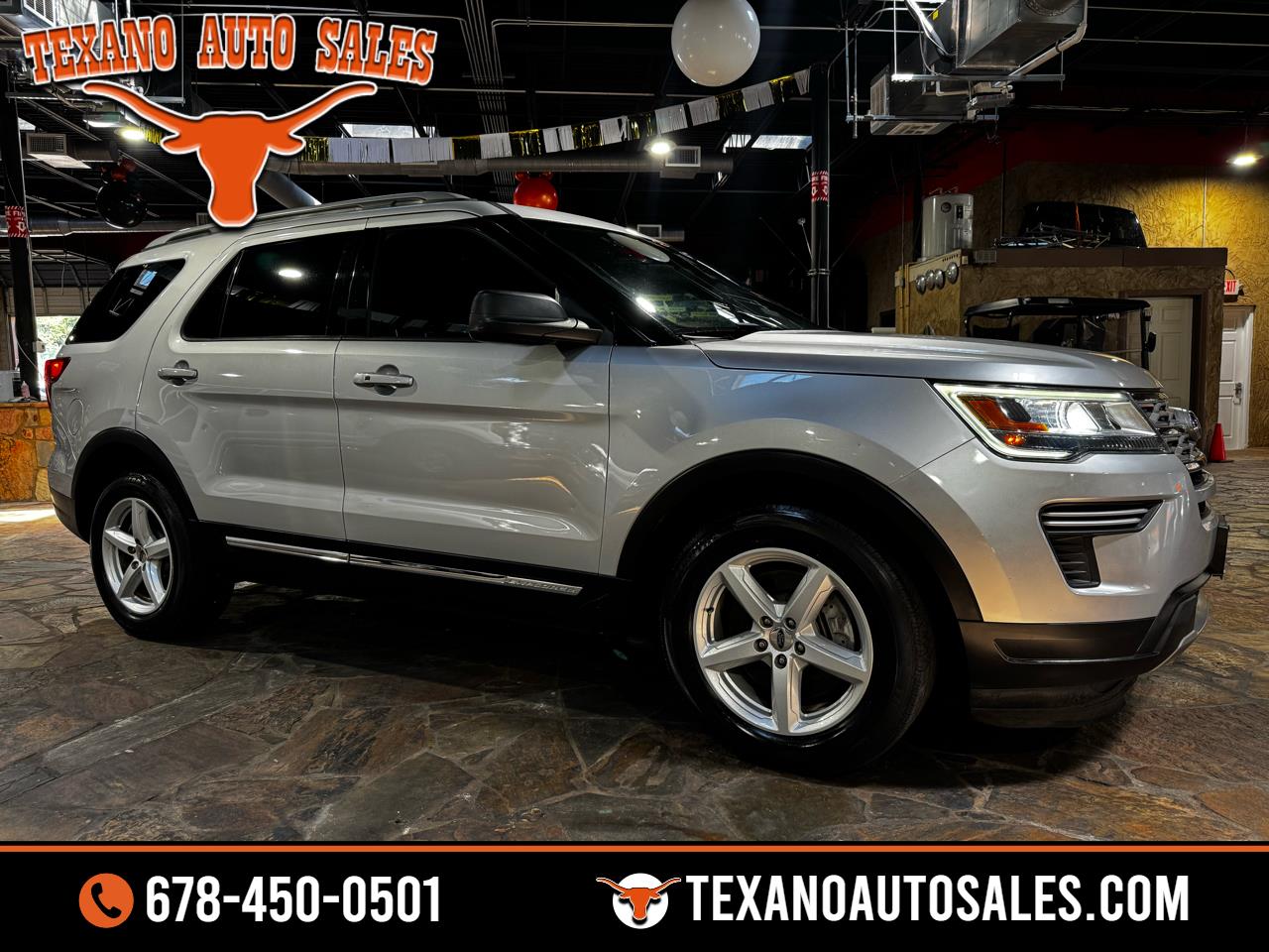 2018 Ford Explorer XLT's photo