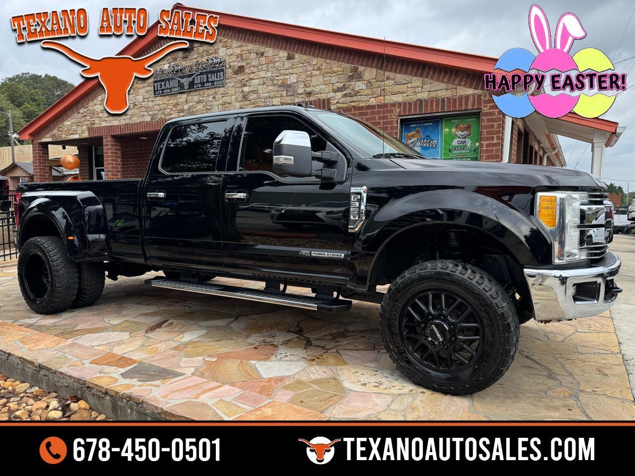 2017 Ford Super Duty F-350 DRW Lariat 4WD Crew Cab 8' Box