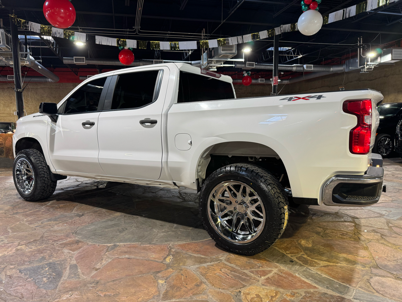 Chevrolet Silverado 1500 4WD Crew Cab 147" Work Truck 2020