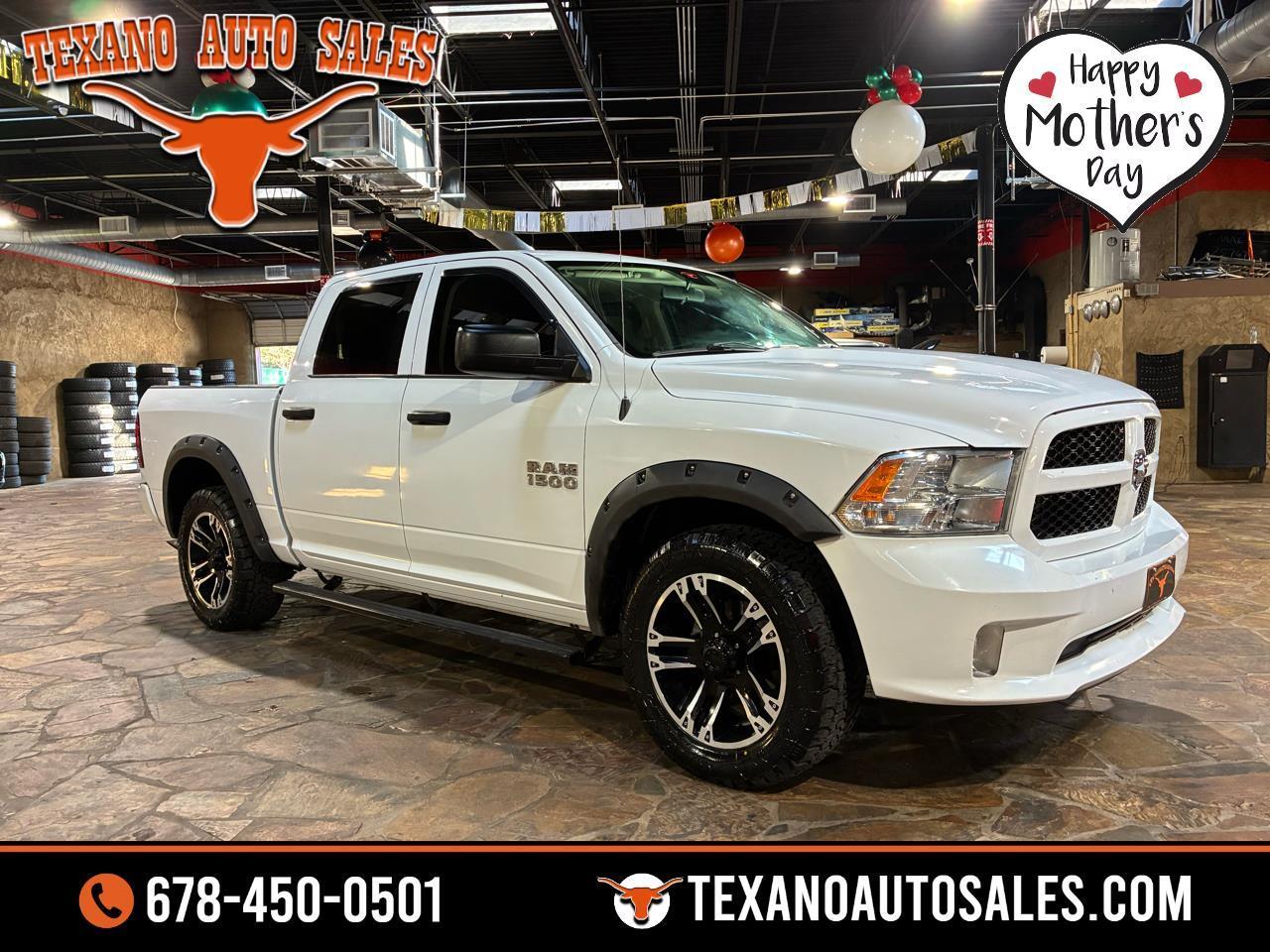 RAM 1500 Express 4x4 Crew Cab 5'7" Box 2017