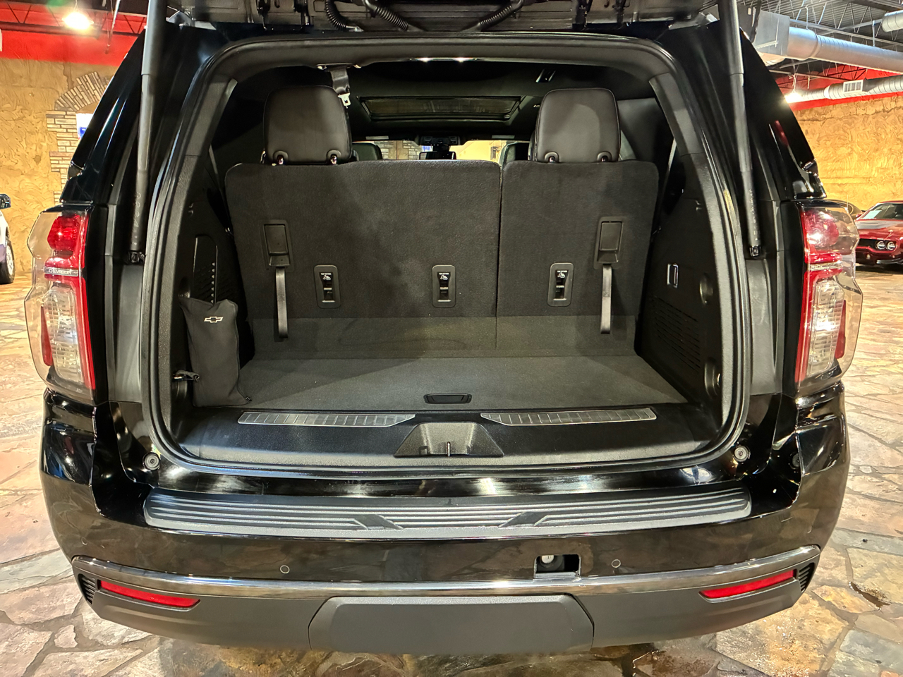 Chevrolet Tahoe 4WD 4dr Z71 2021