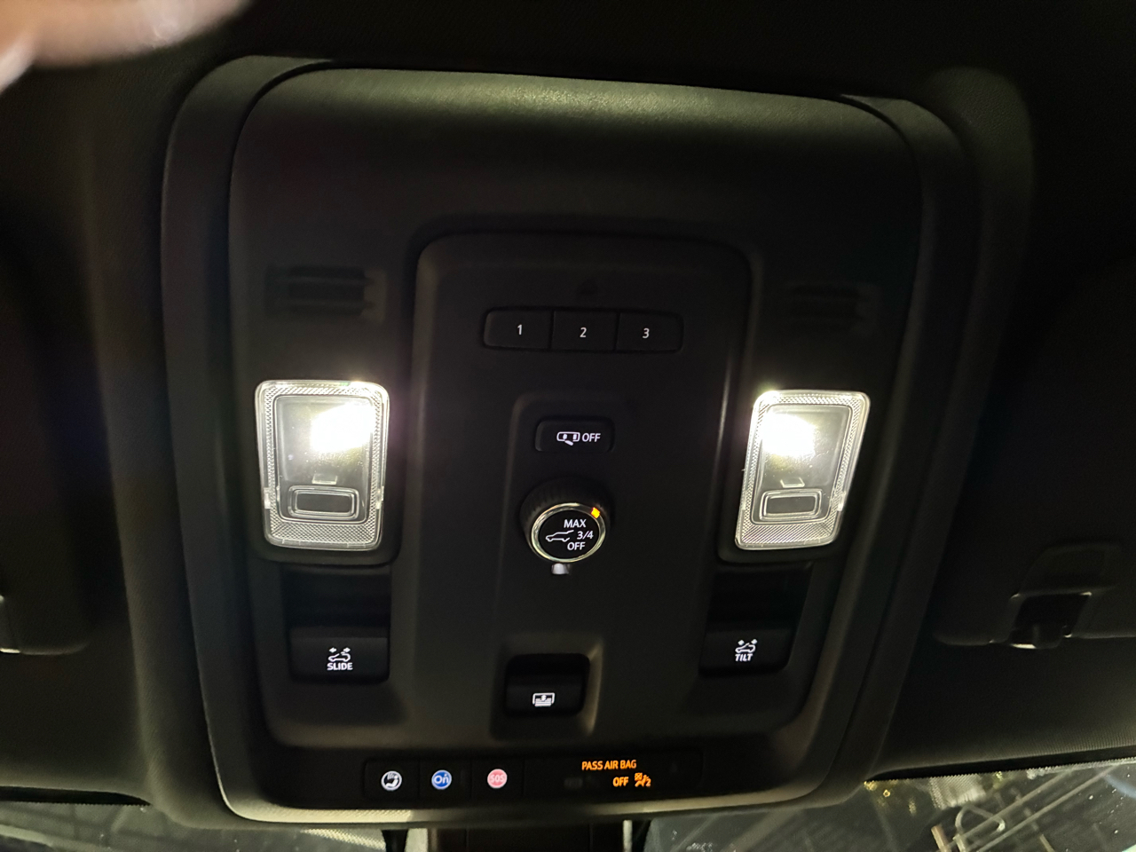 Chevrolet Tahoe 4WD 4dr Z71 2021