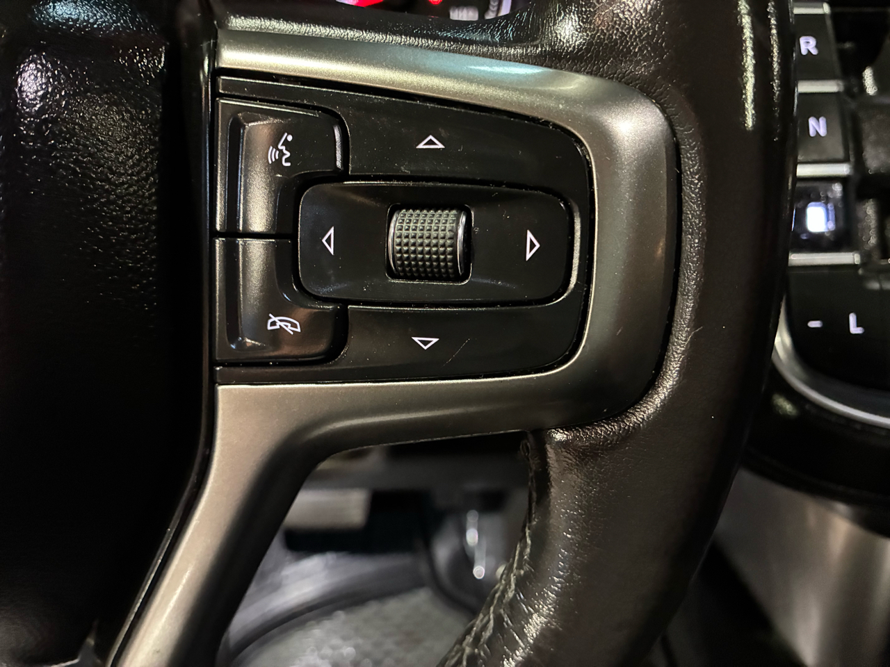 Chevrolet Tahoe 4WD 4dr Z71 2021