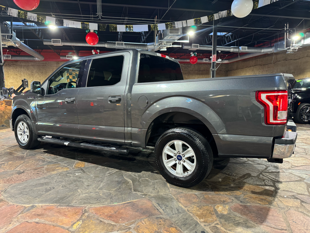 Ford F-150 2WD SuperCrew 157" King Ranch 2016