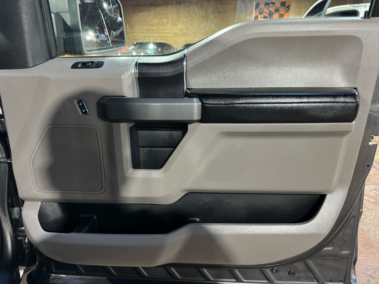Ford F-150 2WD SuperCrew 157" King Ranch 2016