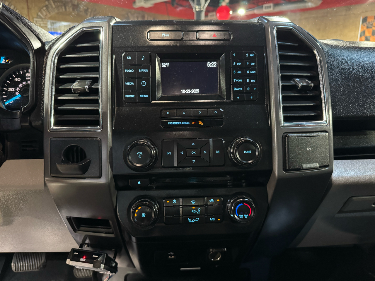 Ford F-150 2WD SuperCrew 157" King Ranch 2016