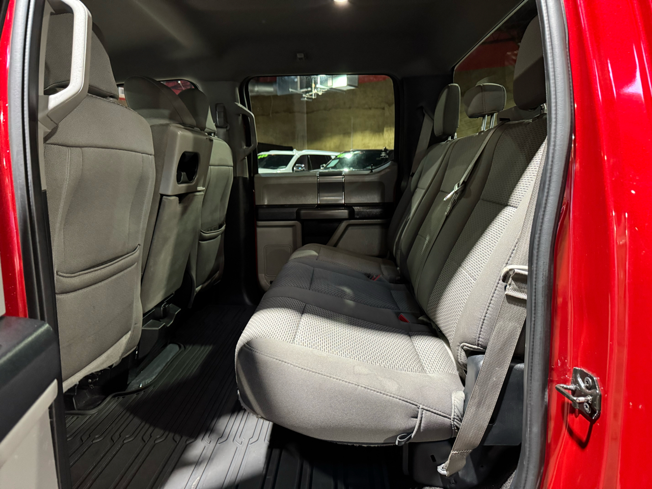 Ford F-150 2WD SuperCrew 139" XLT 2020