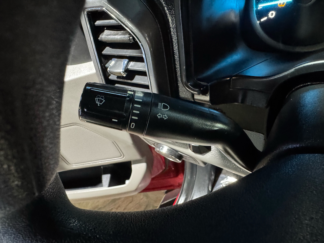 Ford F-150 2WD SuperCrew 139" XLT 2020