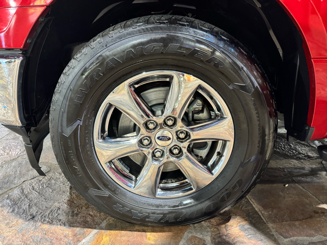 Ford F-150 2WD SuperCrew 139" XLT 2020