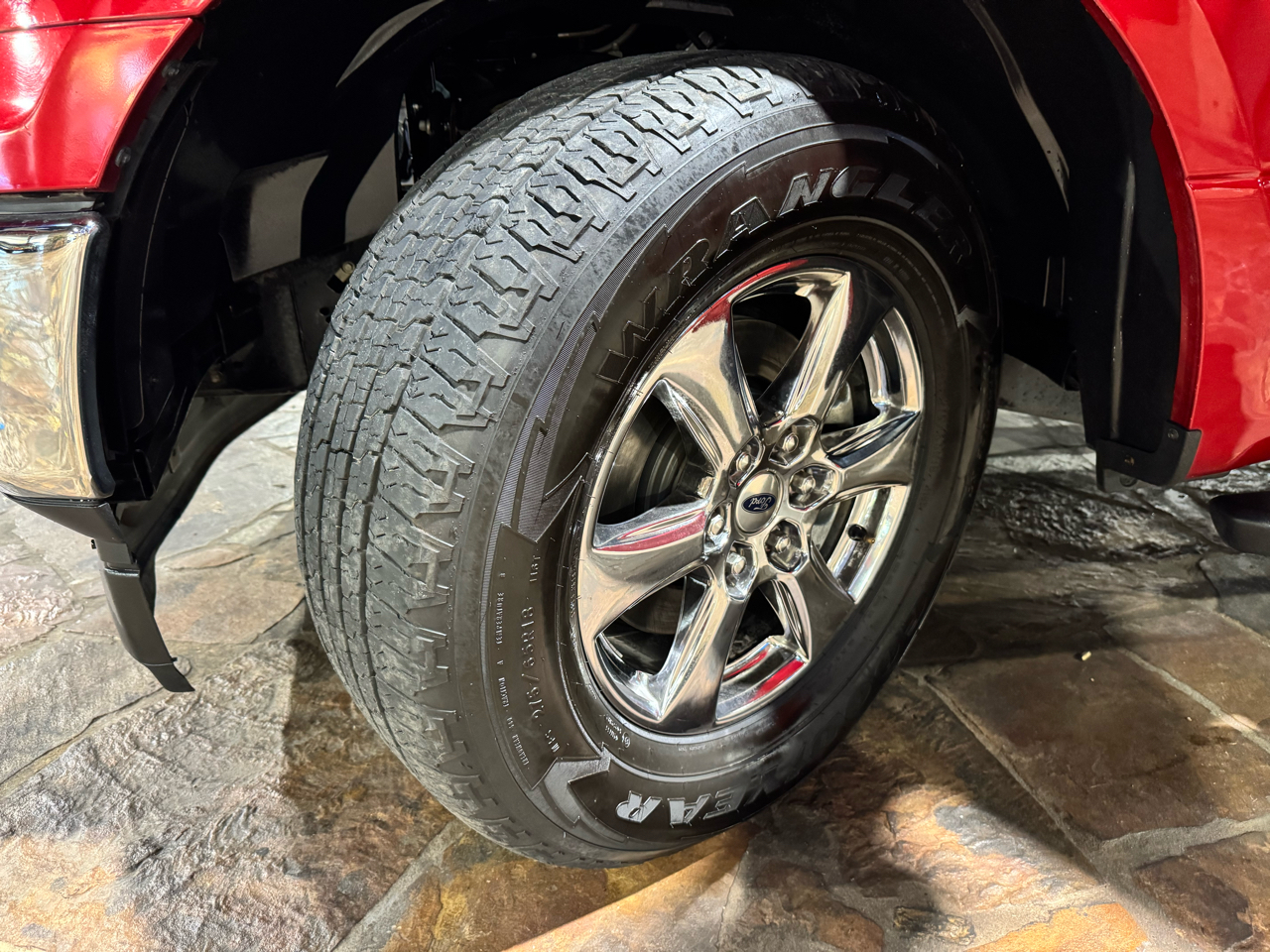 Ford F-150 2WD SuperCrew 139" XLT 2020