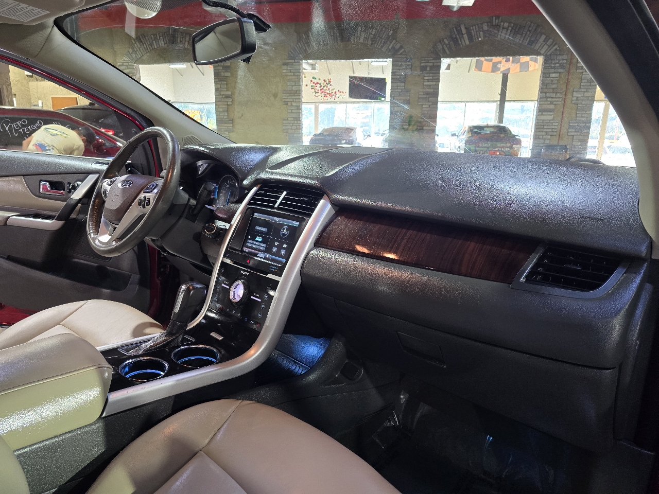 Ford Edge 4dr Limited FWD 2014