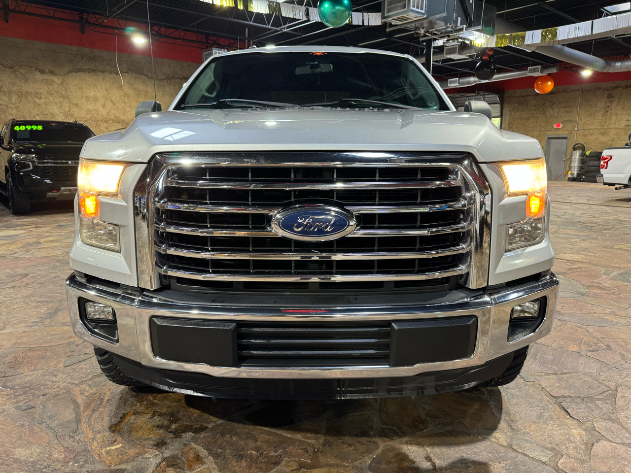 Ford F-150 2WD SuperCrew 157" XLT 2015