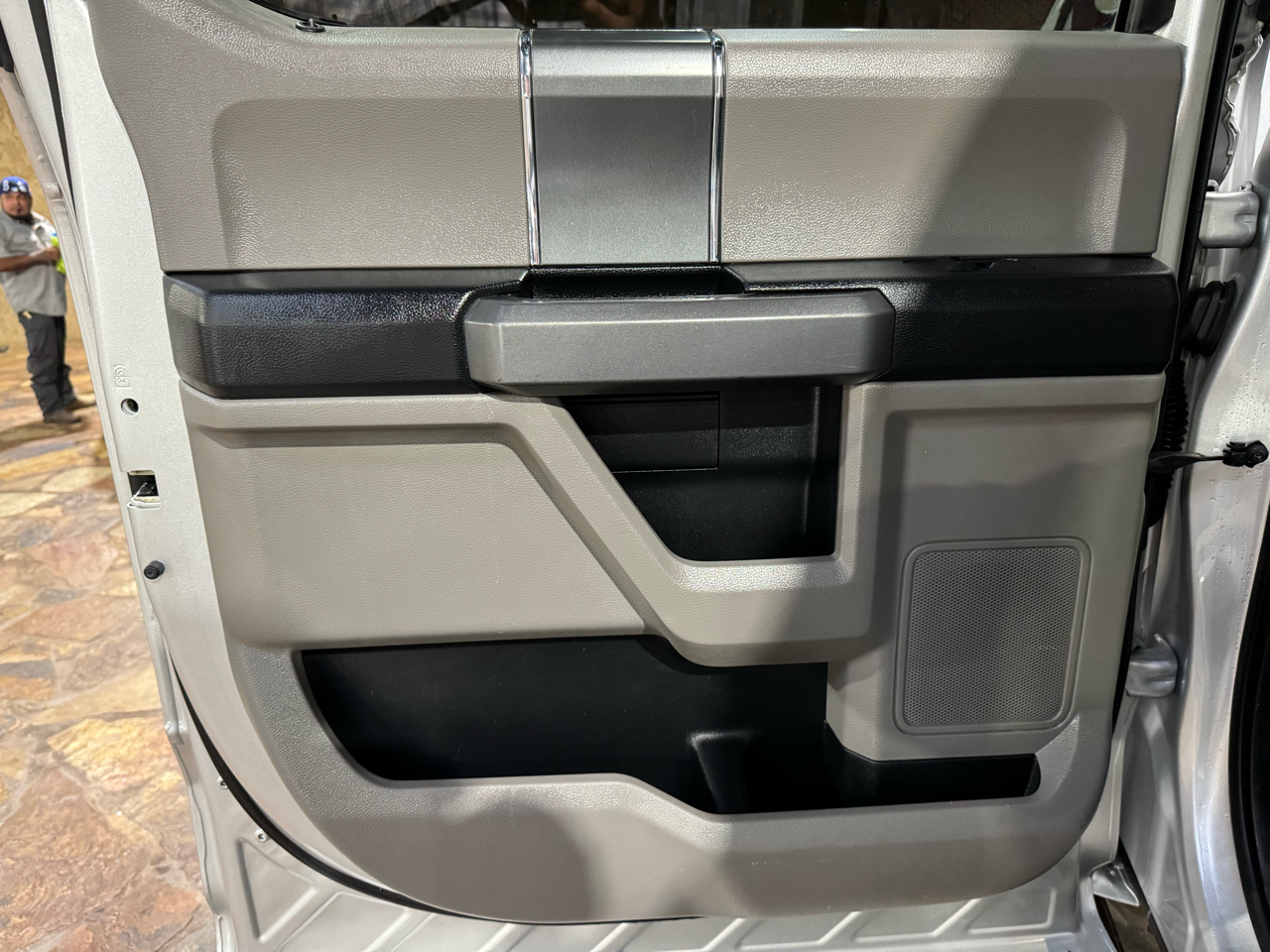 Ford F-150 2WD SuperCrew 157" XLT 2015