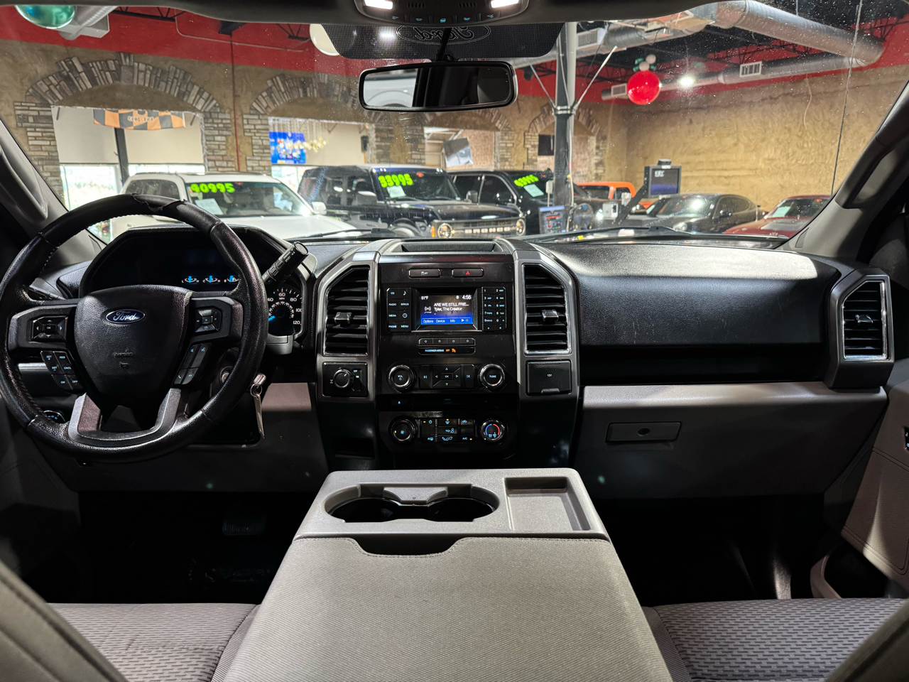 Ford F-150 2WD SuperCrew 157" XLT 2015