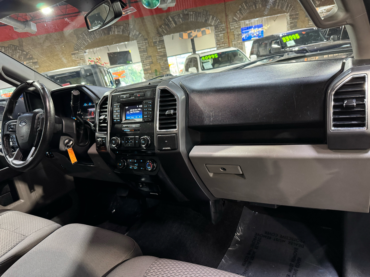 Ford F-150 2WD SuperCrew 157" XLT 2015