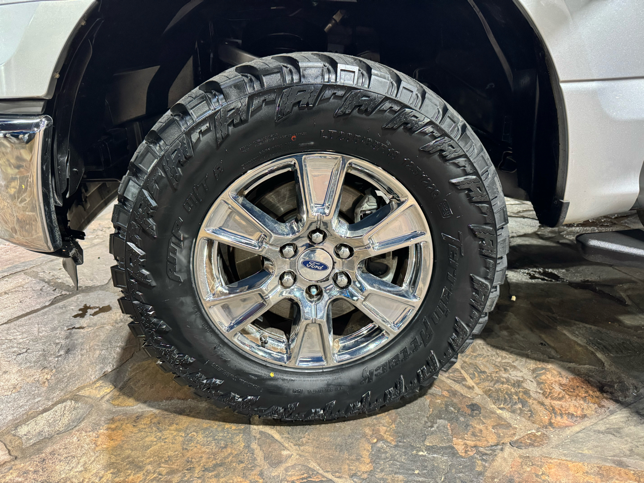 Ford F-150 2WD SuperCrew 157" XLT 2015