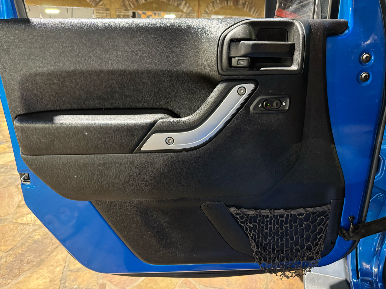 Jeep Wrangler Unlimited 4WD 4dr Sahara 2015