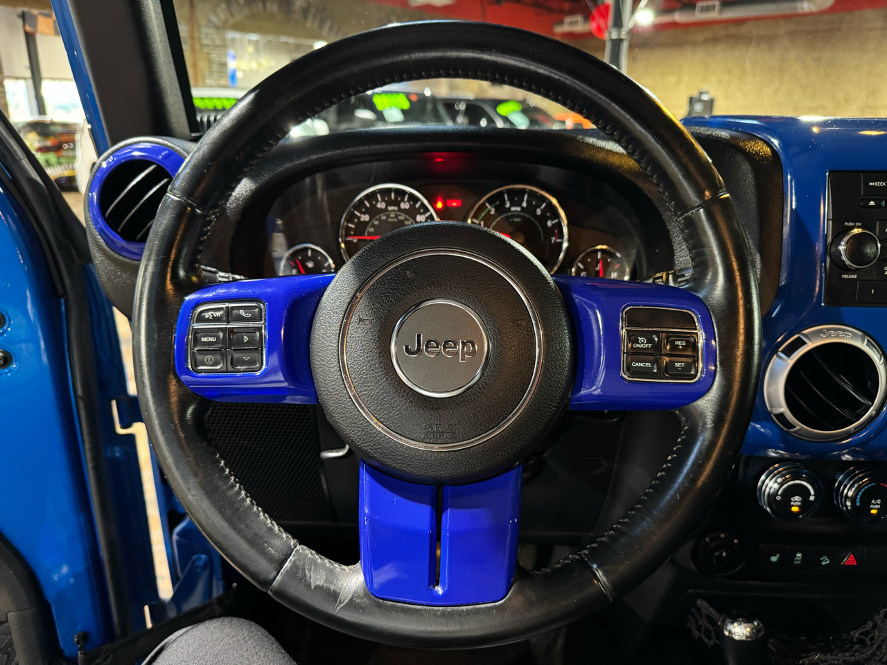 Jeep Wrangler Unlimited 4WD 4dr Sahara 2015