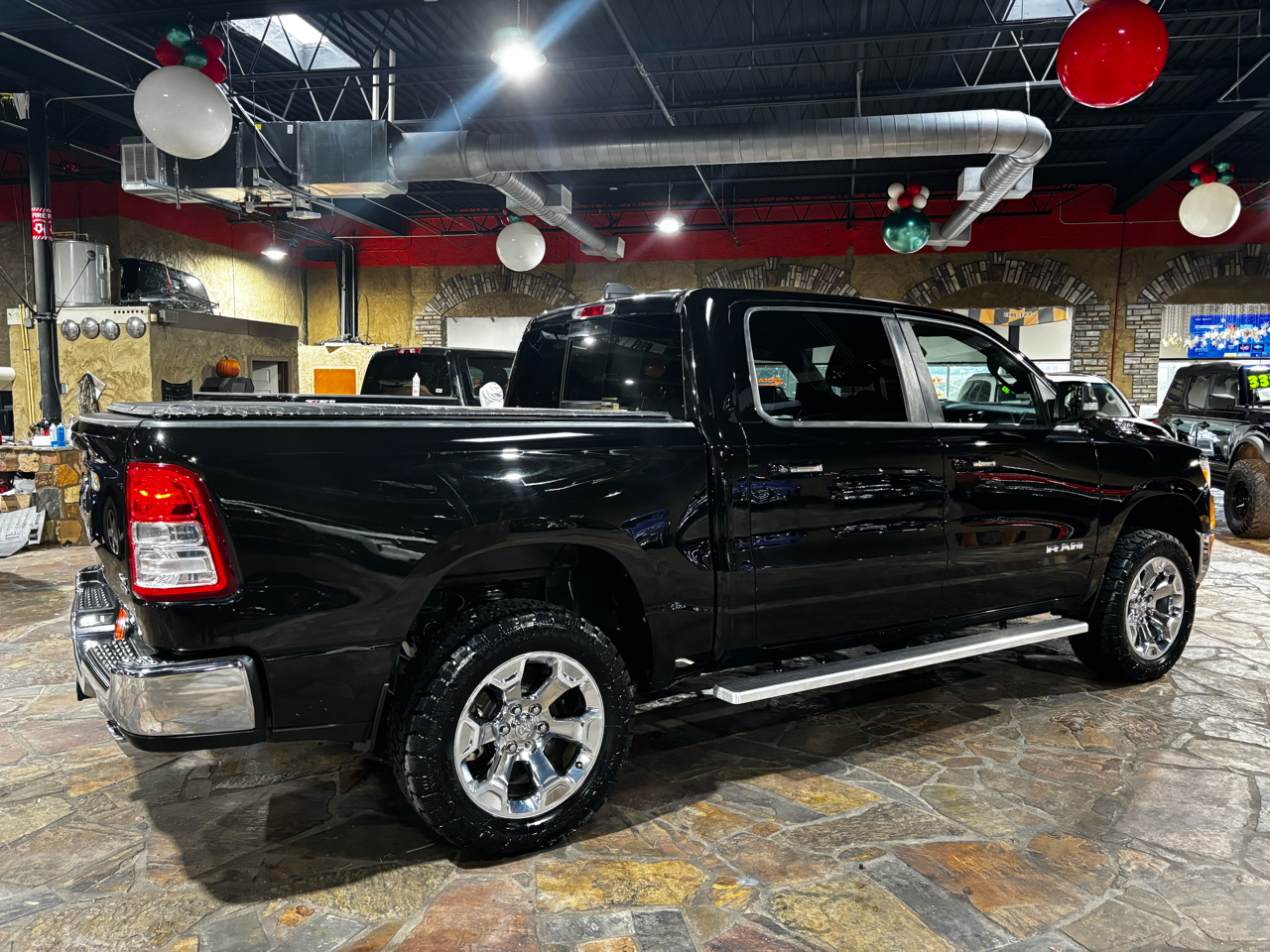 RAM 1500 Big Horn/Lone Star 4x2 Crew Cab 5'7" Box 2019