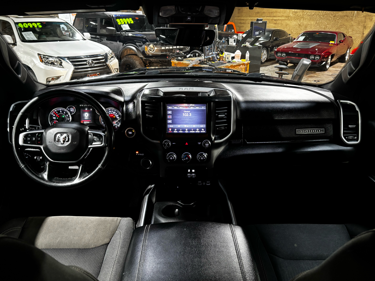 RAM 1500 Big Horn/Lone Star 4x2 Crew Cab 5'7" Box 2019