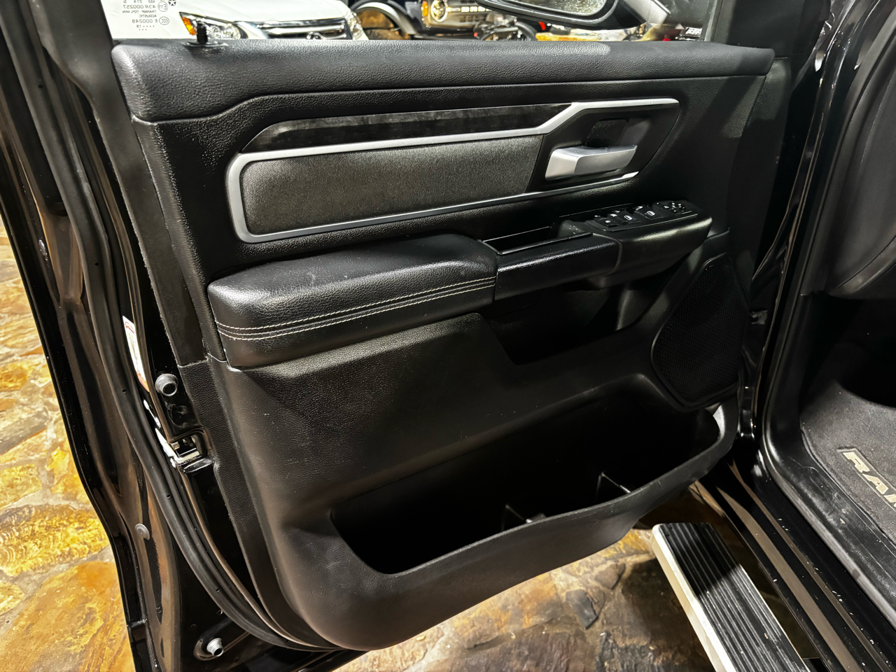 RAM 1500 Big Horn/Lone Star 4x2 Crew Cab 5'7" Box 2019