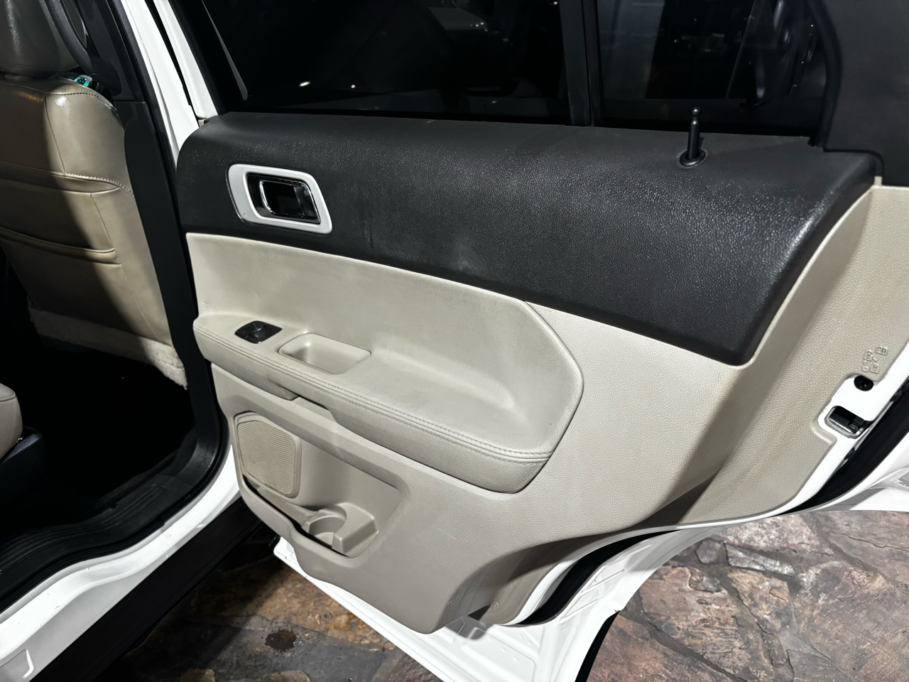 Ford Explorer FWD 4dr XLT 2014