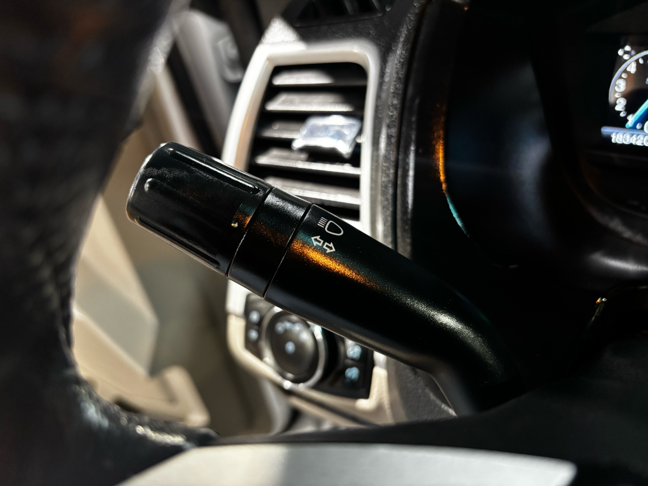 Ford Explorer FWD 4dr XLT 2014