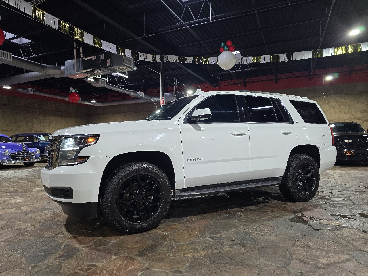 Chevrolet Tahoe 4WD 4dr LT 2016