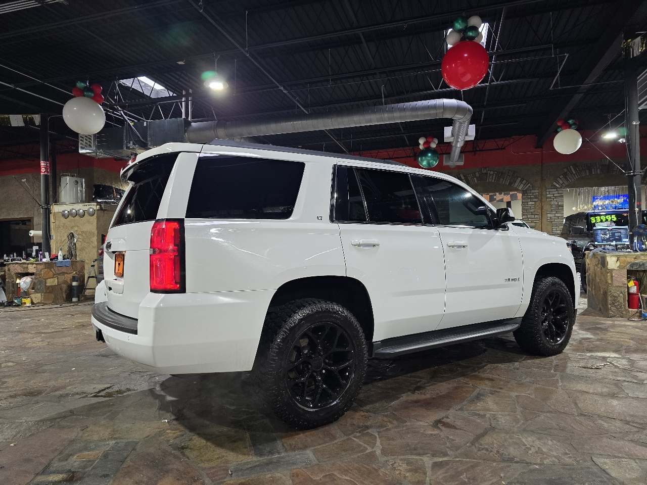 Chevrolet Tahoe 4WD 4dr LT 2016