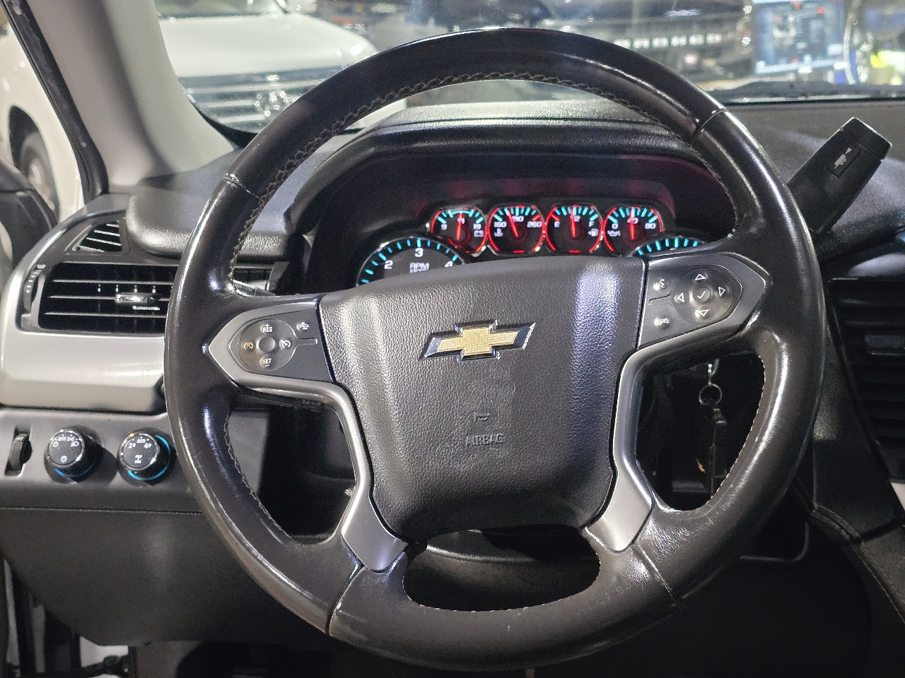 Chevrolet Tahoe 4WD 4dr LT 2016