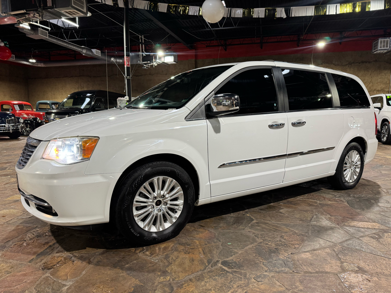 Chrysler Town & Country 4dr Wgn Limited 2014