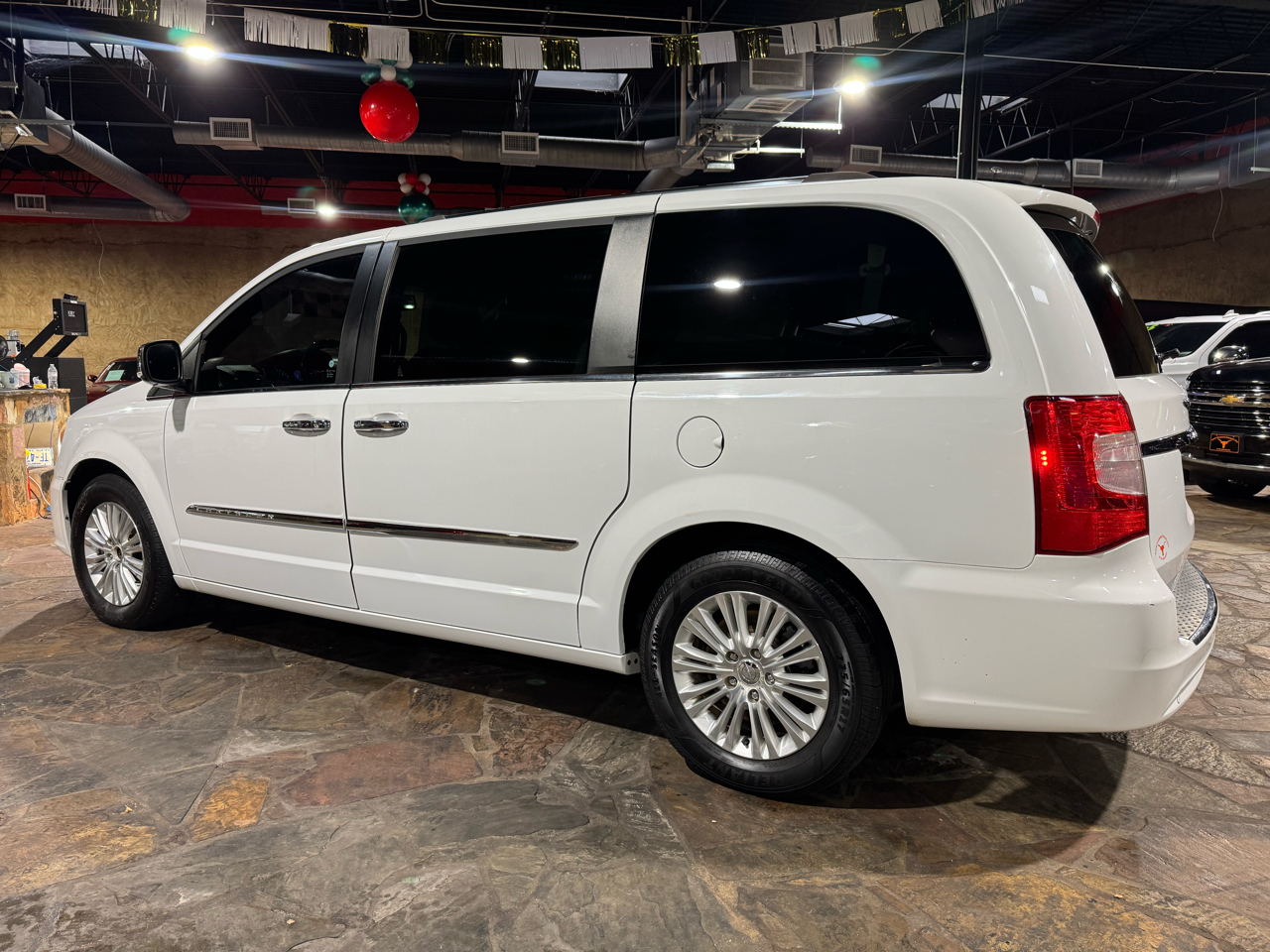 Chrysler Town & Country 4dr Wgn Limited 2014