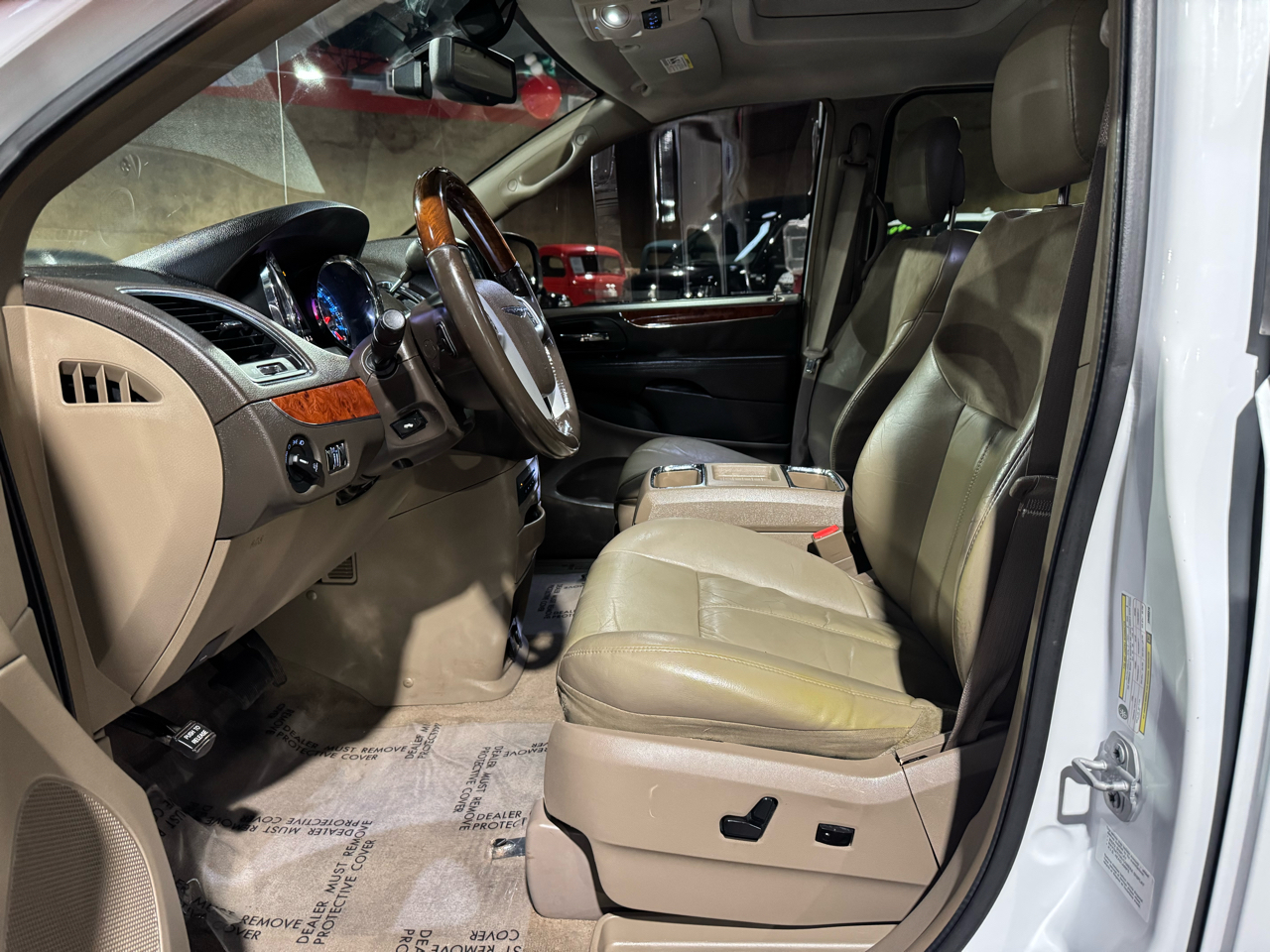 Chrysler Town & Country 4dr Wgn Limited 2014